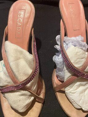 Escada blush pink open-toe women’s heels with strappy design and pink rhinestone